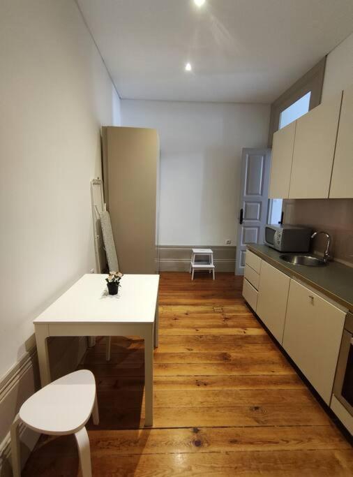 Alvares Cabral Apartamento C Lägenhet OOporto Exteriör bild