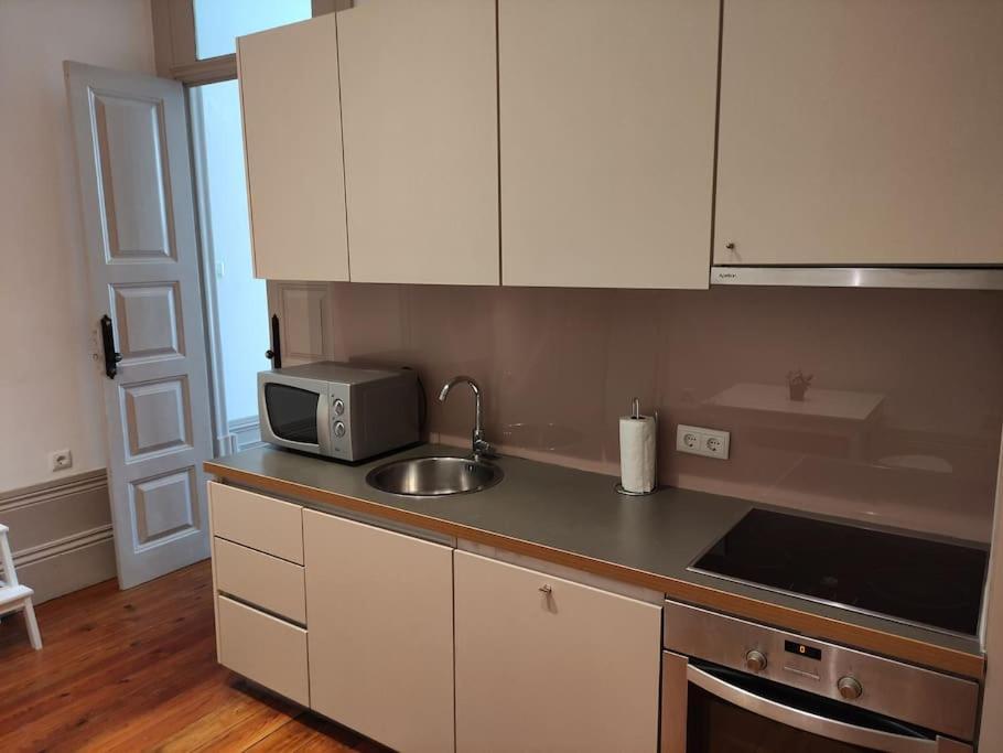 Alvares Cabral Apartamento C Lägenhet OOporto Exteriör bild