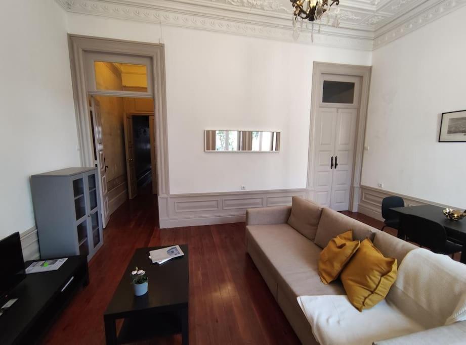 Alvares Cabral Apartamento C Lägenhet OOporto Exteriör bild